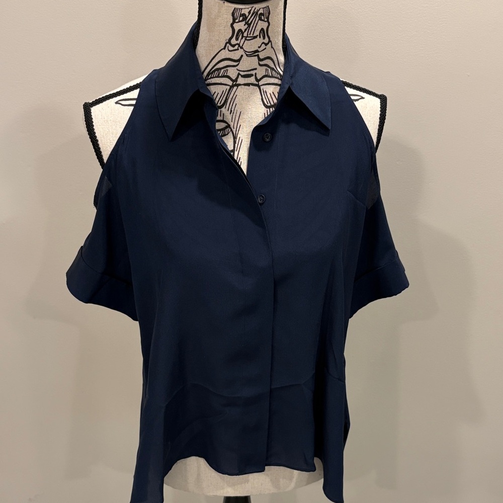 Alice + Olivia Navy Cold Shoulder Button Down Shirt Pre- Owned